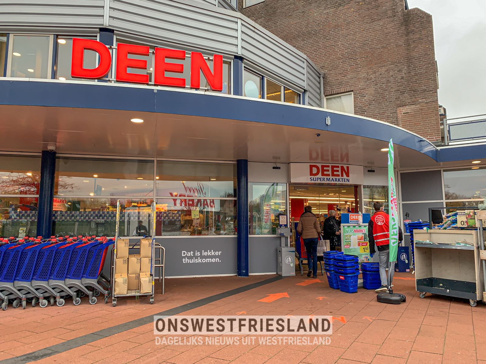 DEEN: ‘Juist dit jaar open met de kerstdagen’; FNV wil vrije kerstdagen voor personeel